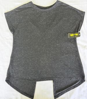 Athleisure Sporty NWT Cascade Sport Black Shimmer Open Back Pixie Tee Small